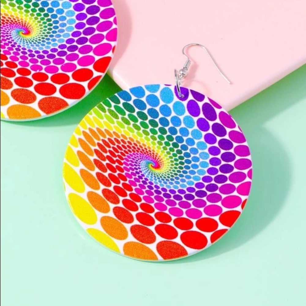 ⭐️ Oversized Colorful Rainbow Dots Circle Earrings - Picture 4 of 4